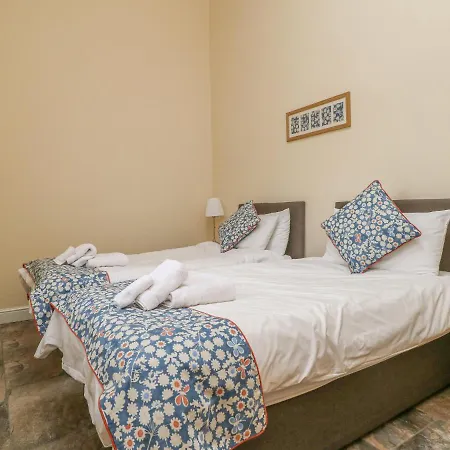 Pear Tree Tatil Evi York